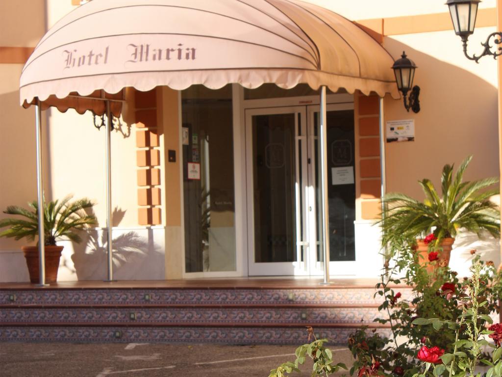 Hotel Maria Posadas Luaran gambar